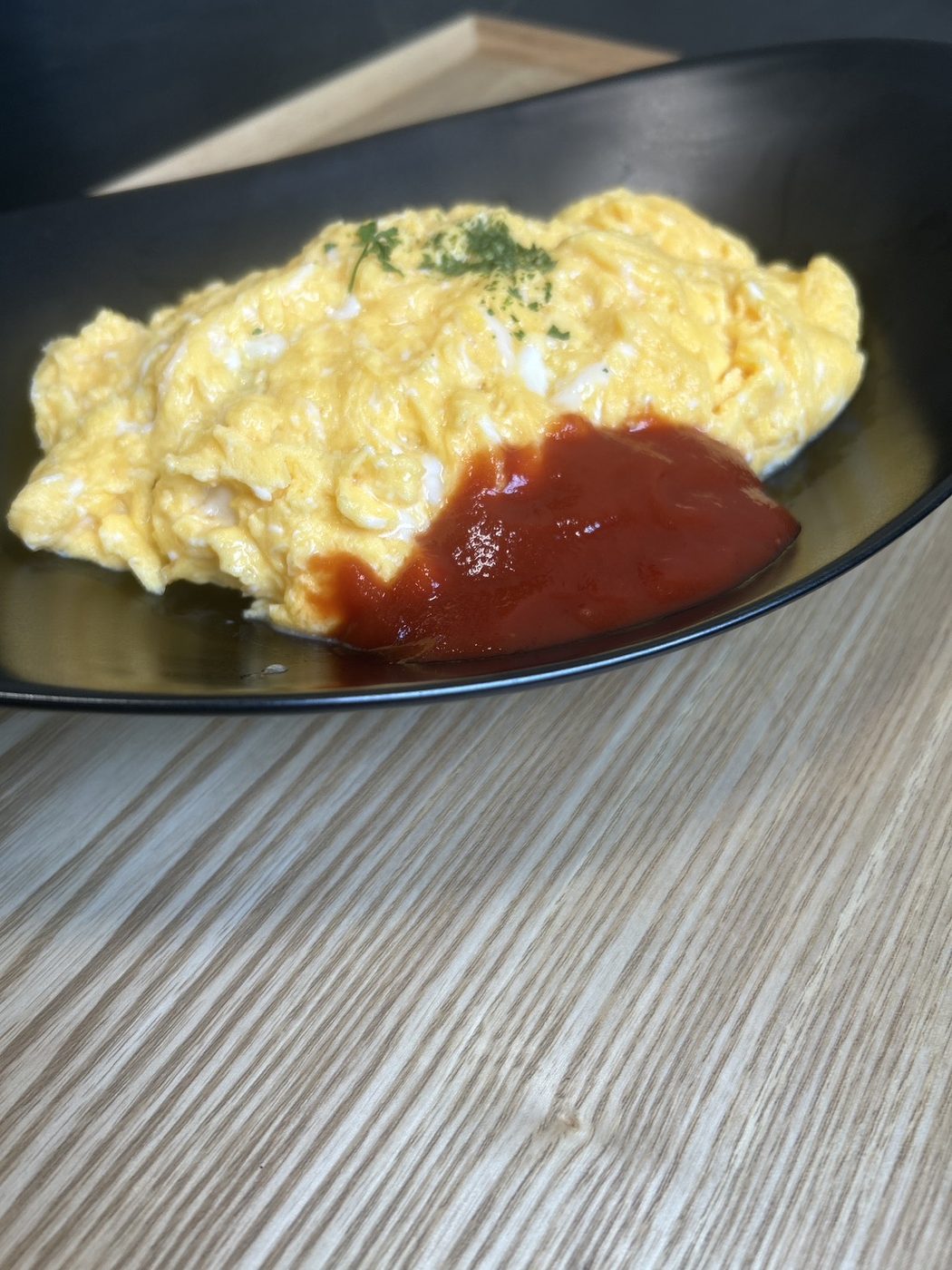 ガーリックライスオムライス