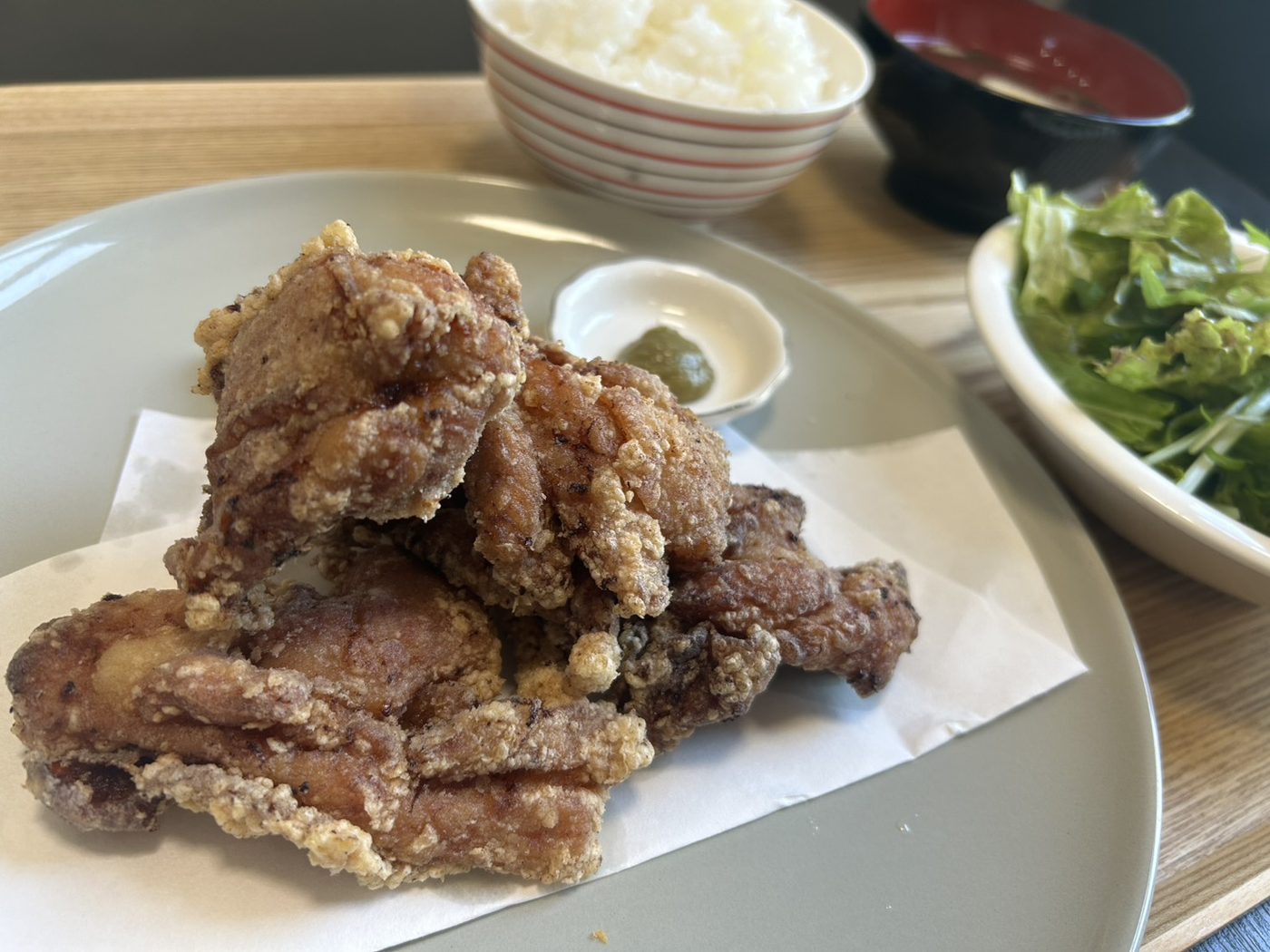 あごだし香る!鶏からあげランチ